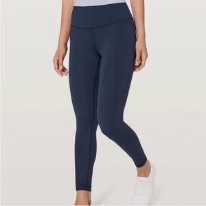 Lululemon Women's wonder under Navy Leggings size 6, 25” inseam